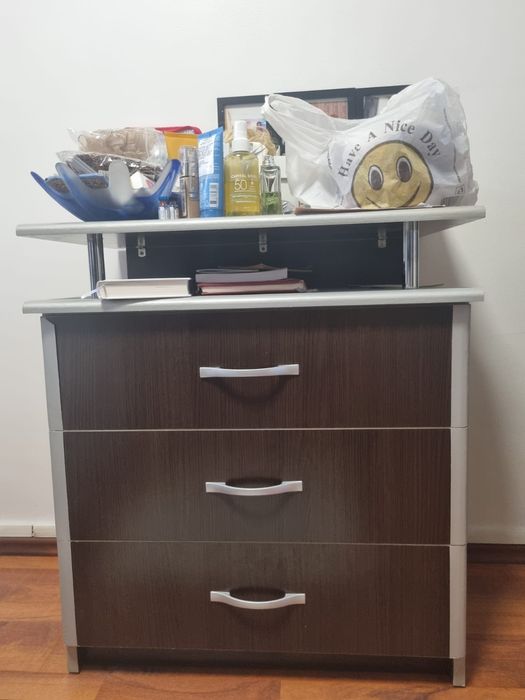 Comoda dormitor și masa sufragerie