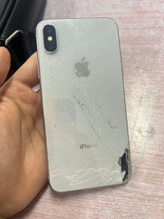 прадам айфон Х 256гб