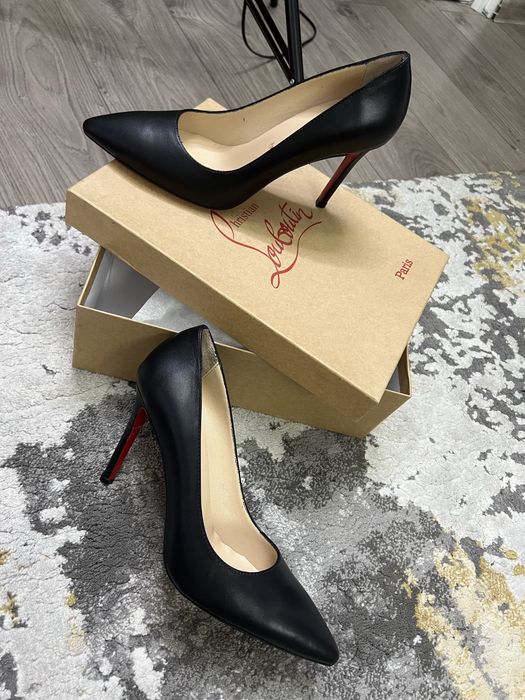 Sandale-Pantofi Louboutin-piele naturală 100%POZE REALE