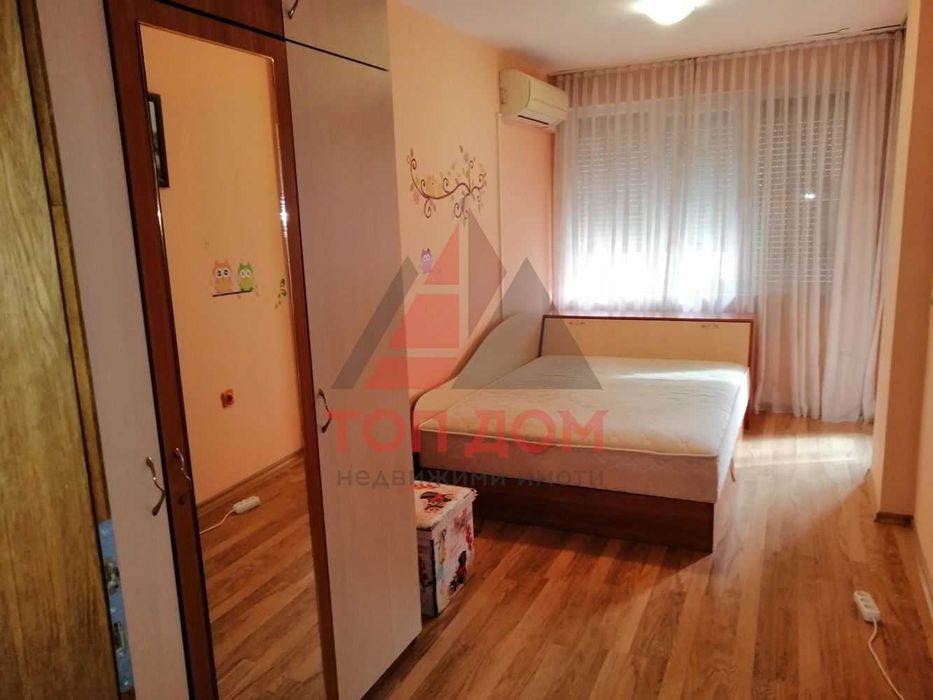 Дава се под наем Двустаен апартамент в Варна, Базар Левски - 60 кв.м за 510 € - Снимка #3