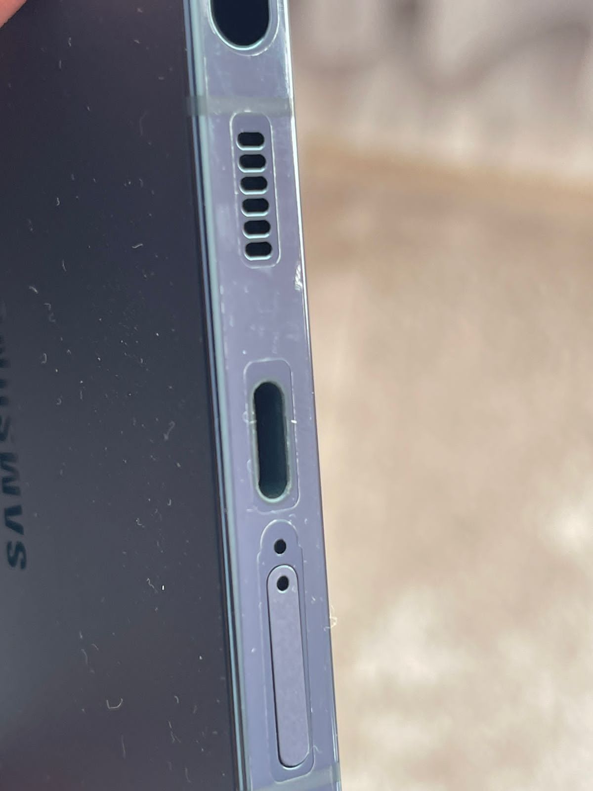 Samsung galaxy s22 ultra , обновлён до one UI 7