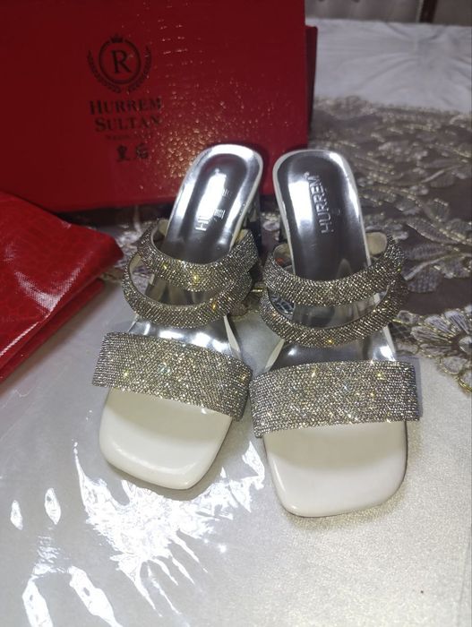 Туфли женские в новом состоянии Hurrem