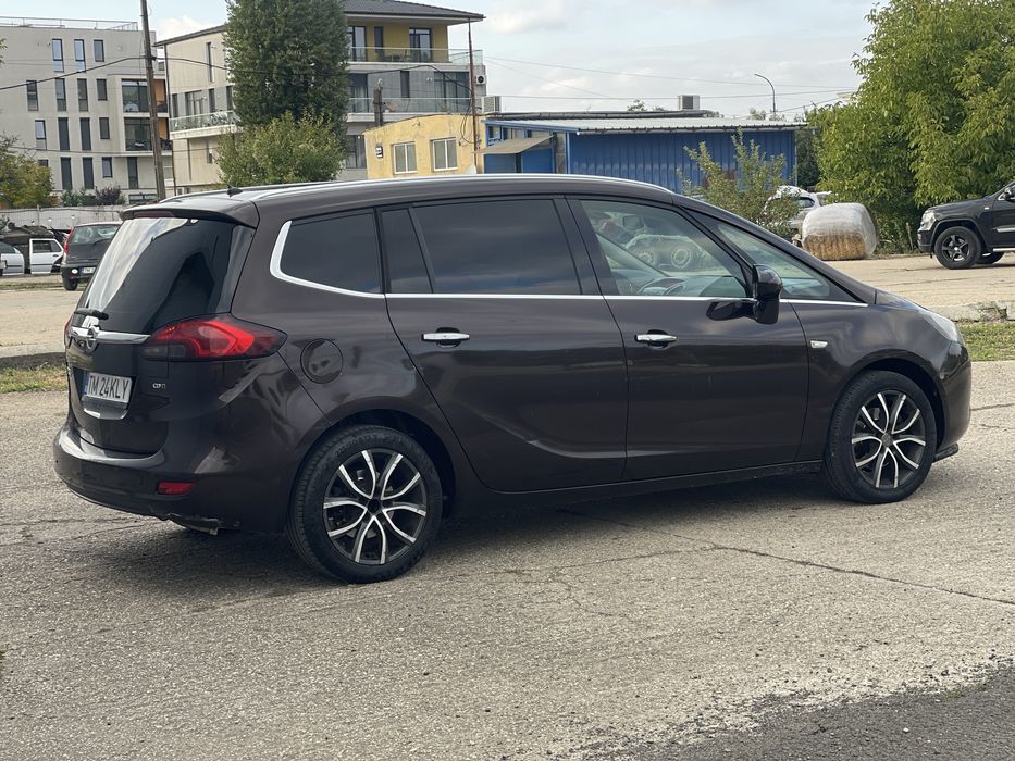 Opel Zafira 2.0d .7Locuri .An2012 .Euro5 .Unic Proprietar RO