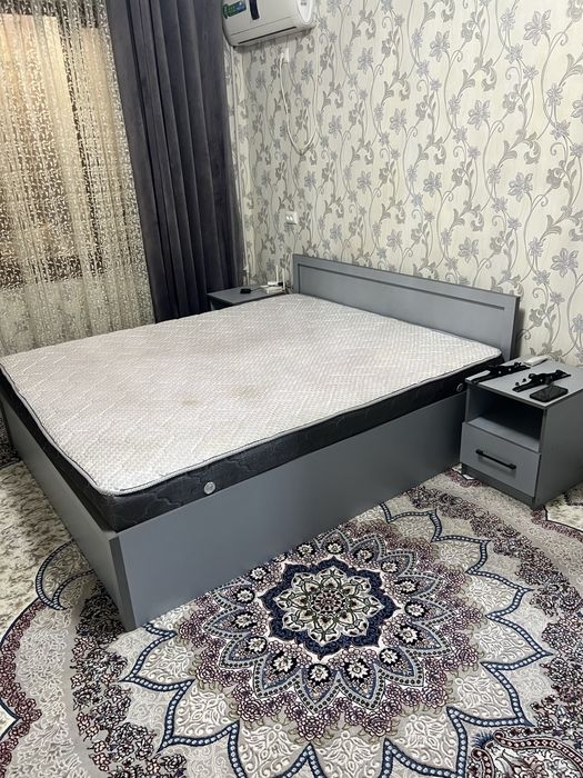 спалний кровать очень в хорощим состояние