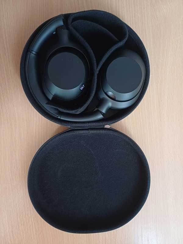 Sony ult power sound black
