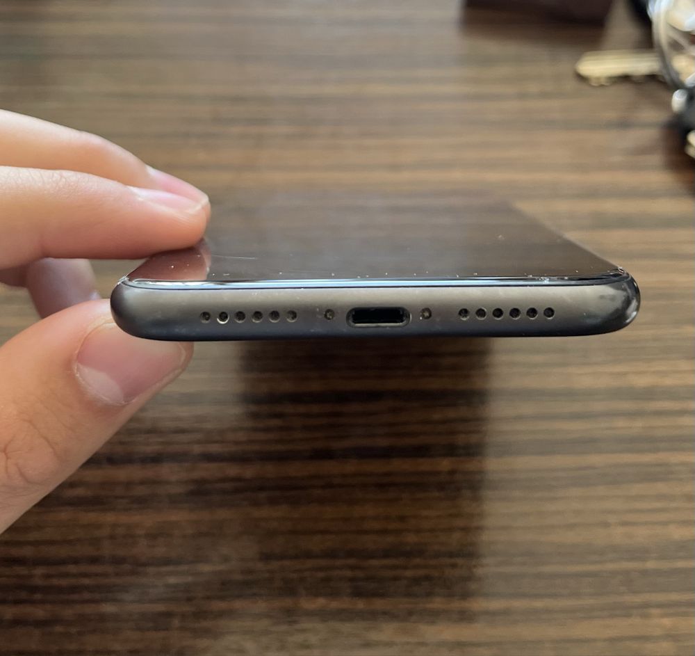 iPhone 11 топ състояние