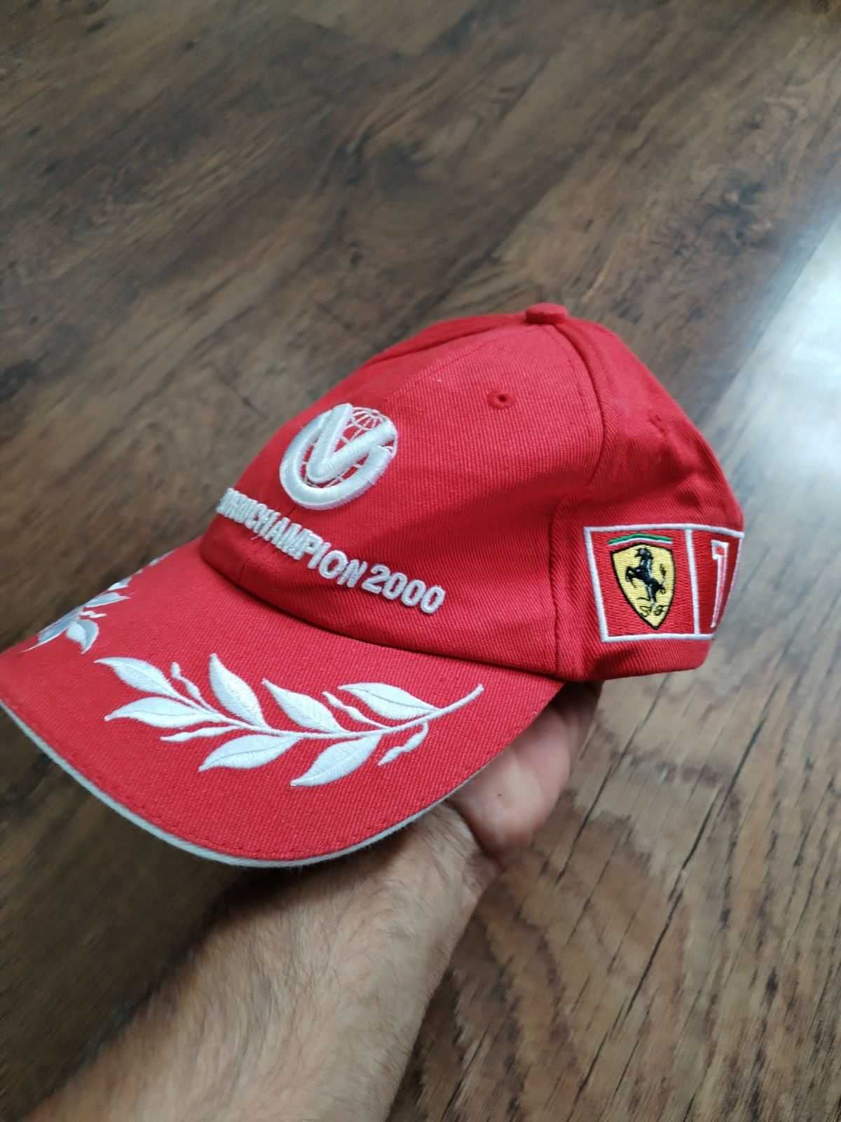 FERRARI F1 - страхотна колекционерска шапка
