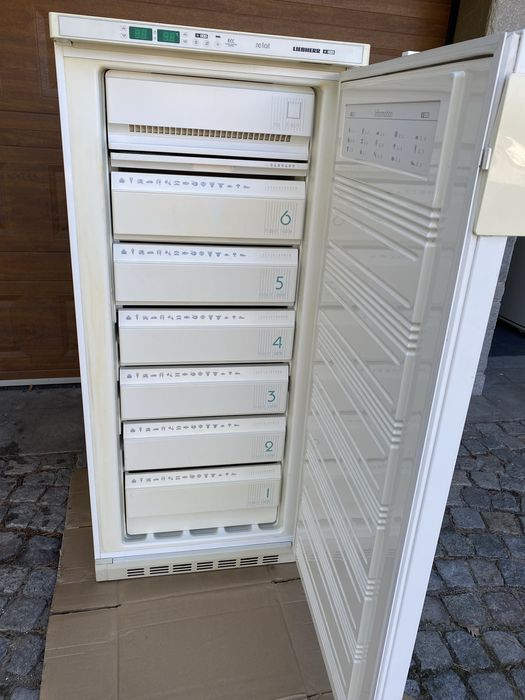 Фризер Liebherr