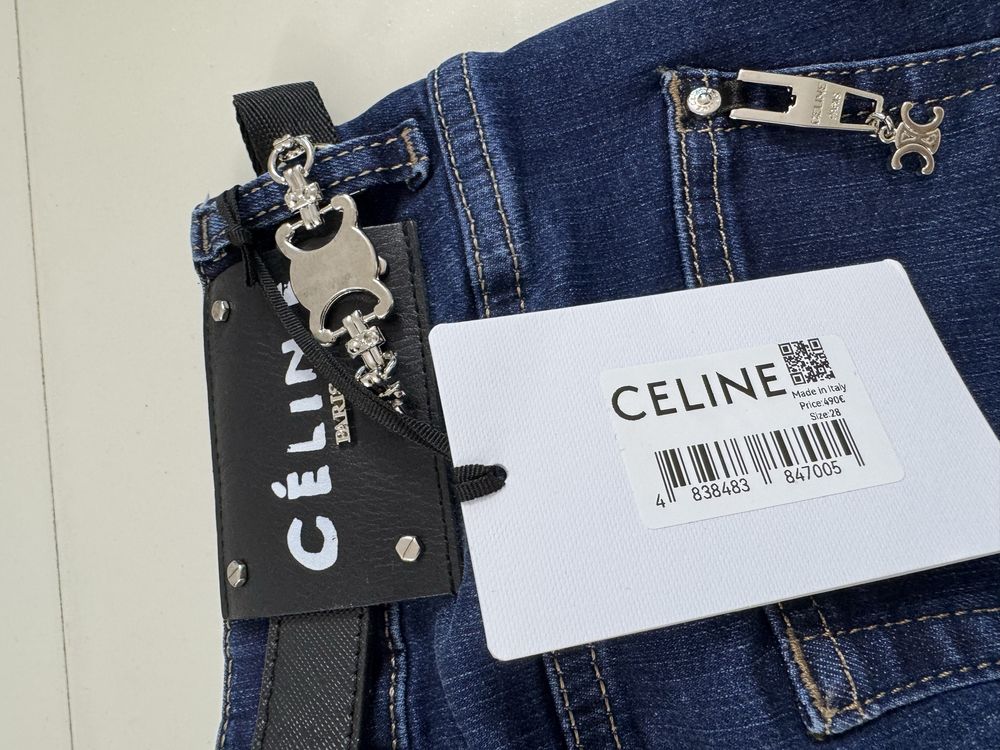Celine-Оригинални чисто нови дамски дънки М размер