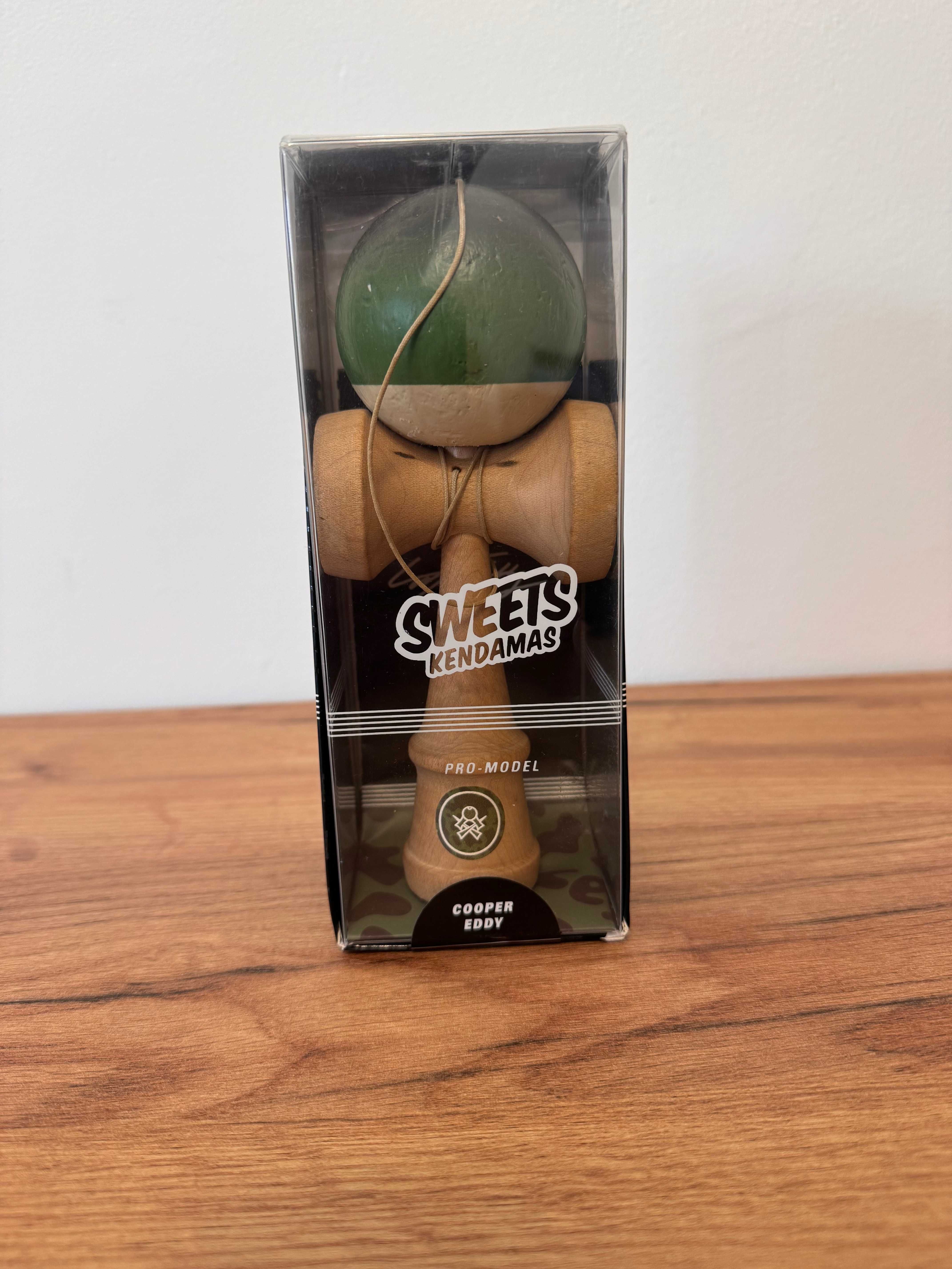 Kendama Sweets Cooper Eddy + Cadou kendama Karo si Pill