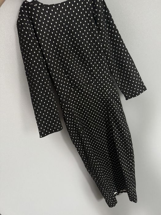 Платье хорошего качества от Chanel