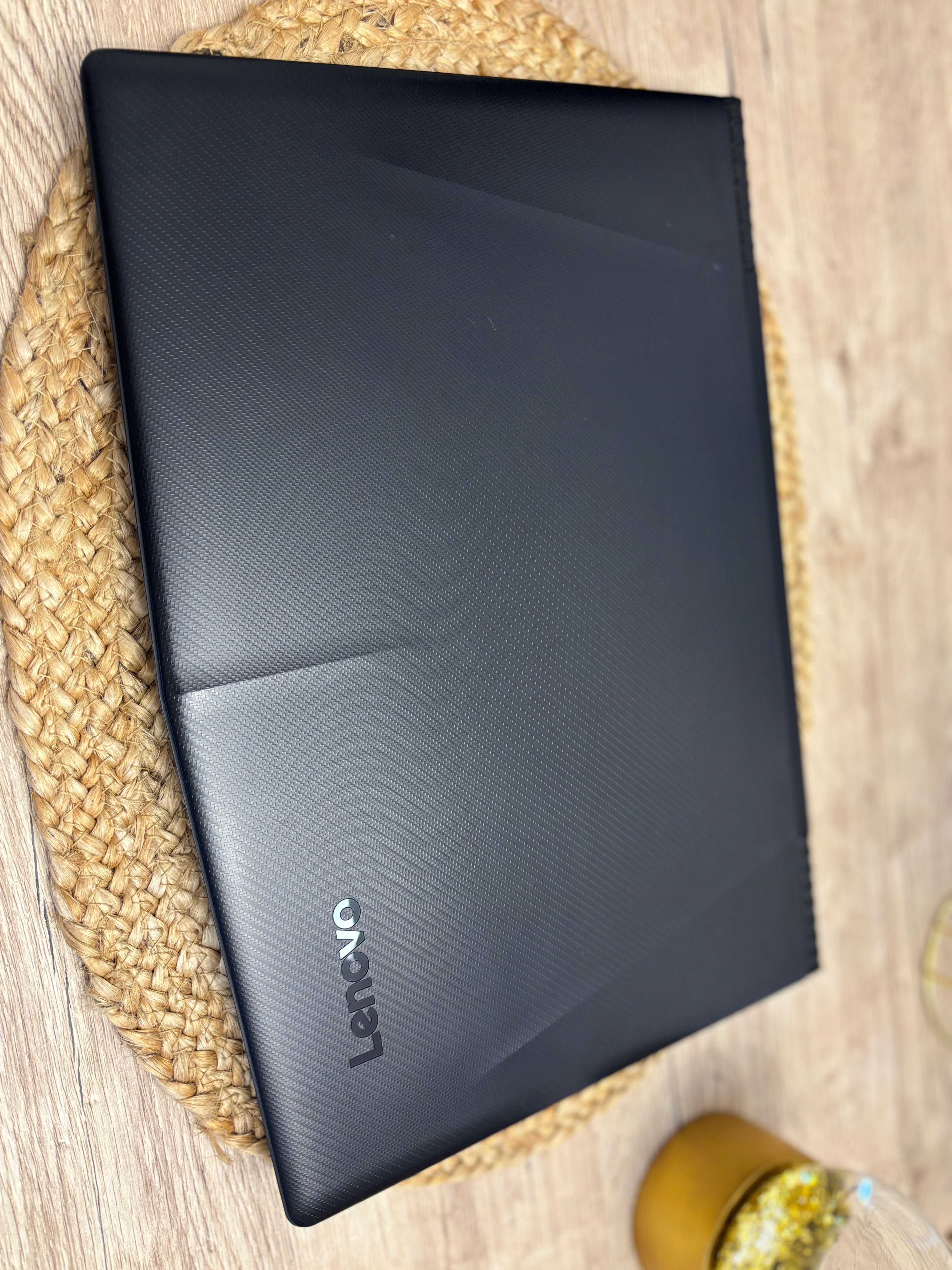 Laptop gaming Lenovo