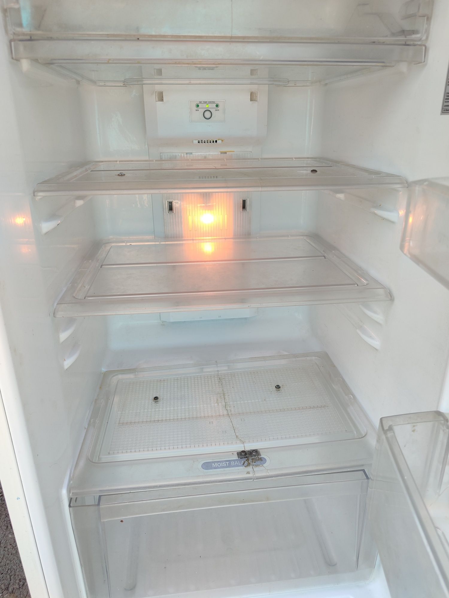 Холодильник LG б. У