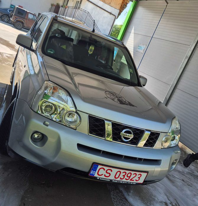 Vând Nissan X-Trail