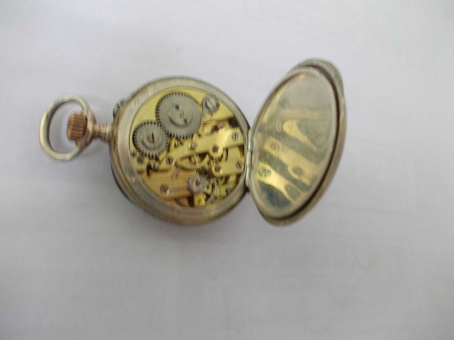Ceas vechi de buzunar defect din argint