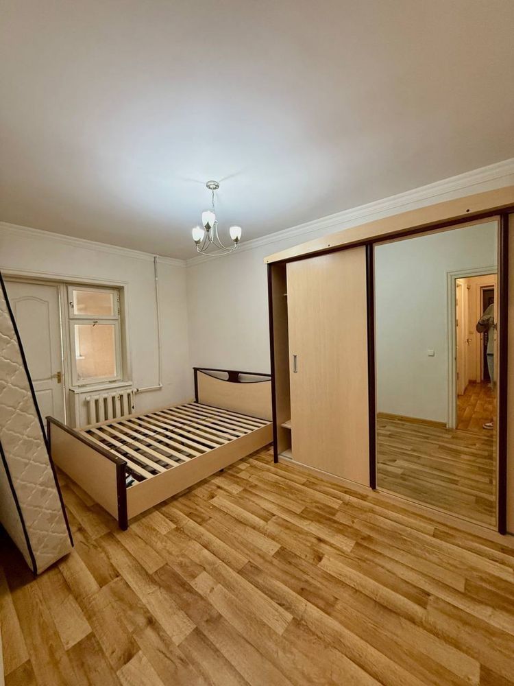 Продам квартиру ор. Кафе Украина