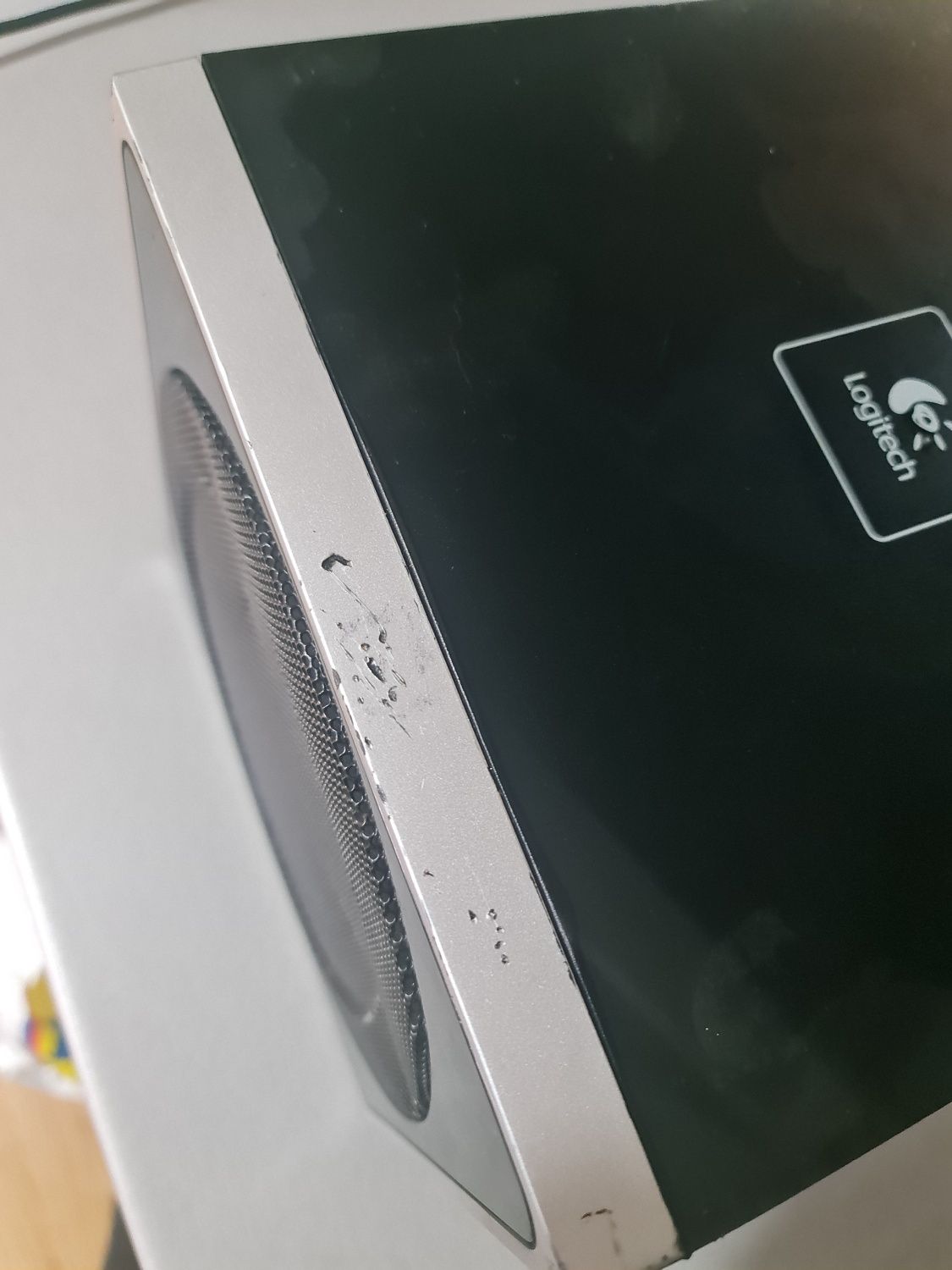 boxa subwoofer logitech z4