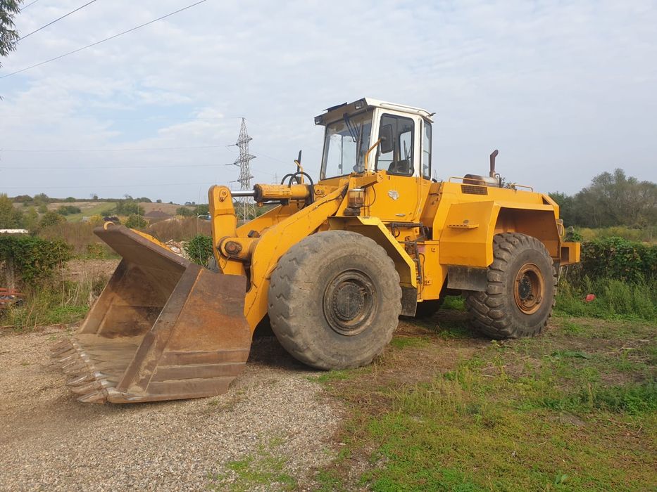 Închiriez. Vola. 4.mc.