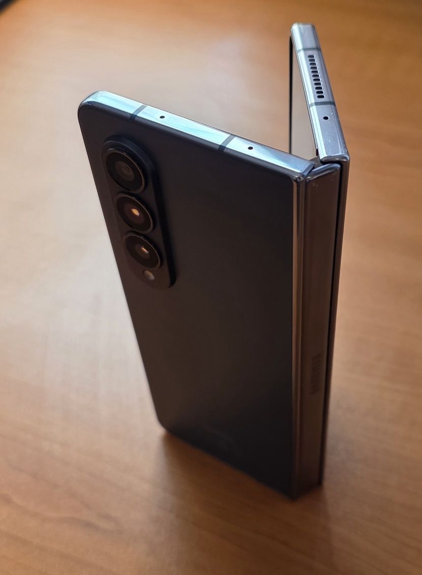 Samsung Galaxy Z Fold 4 512GB Graygreen