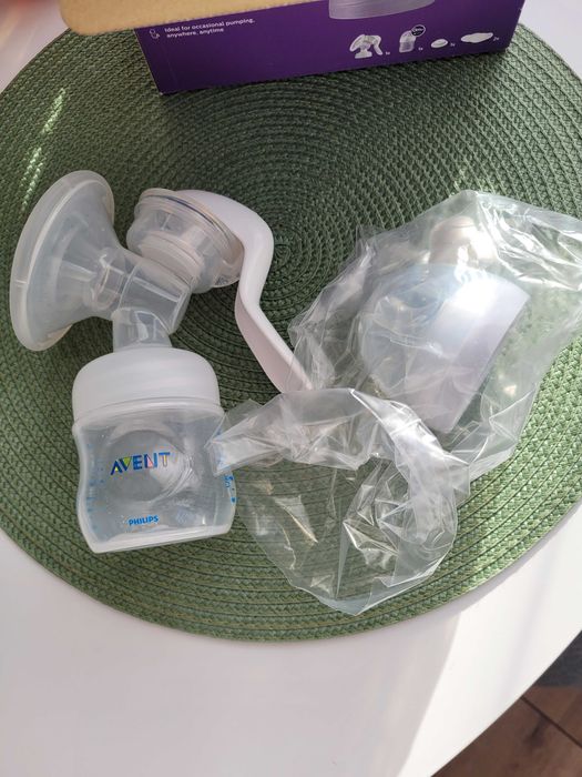 Ръчна помпа за кърма "Avent"