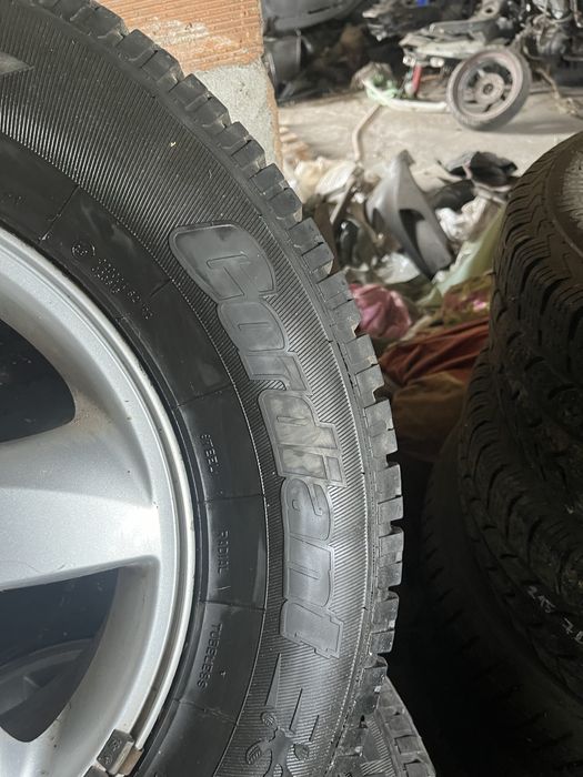 Джанти с почти нови гуми за Киа соренто 16 цола