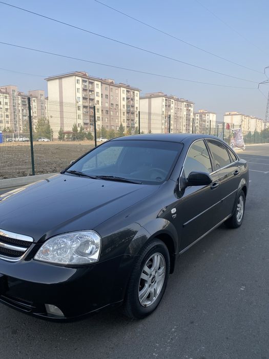 Lacetti 2010 qora