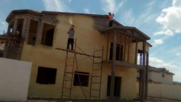 Izolatii cu spuma poliuretanica 30lei m2