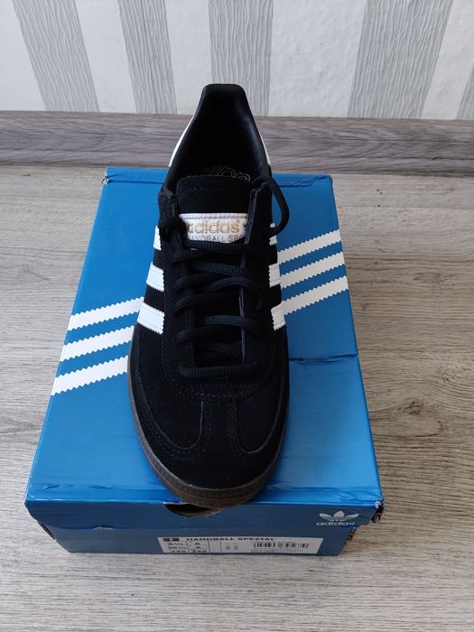 Маратонки Handball spezial