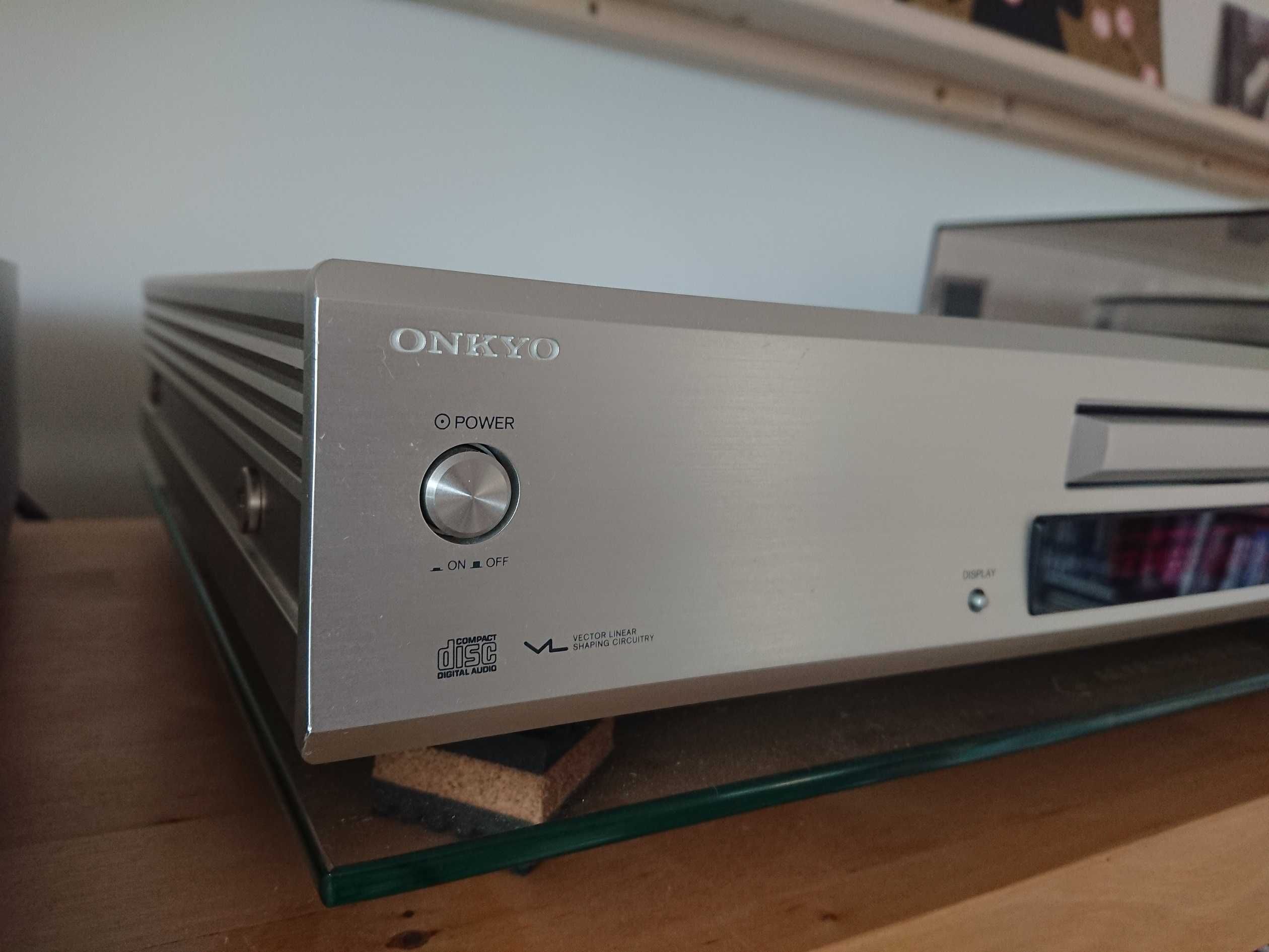 CD player ONKYO C-VL1 High End - висок клас плейър
