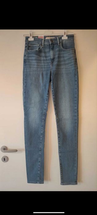 Blugi Levi's Women's 721 High-Rise Skinny Fit Jeans