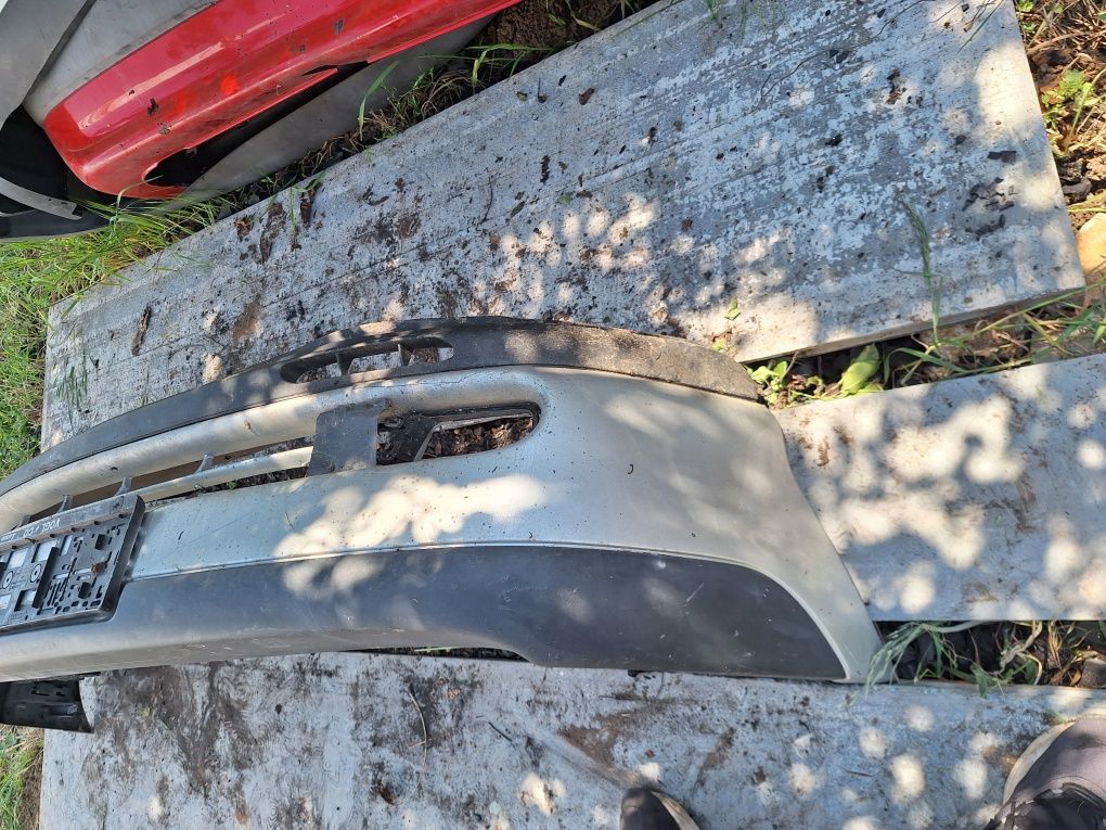 Предна броня за Renault laguna 1 94-00г.