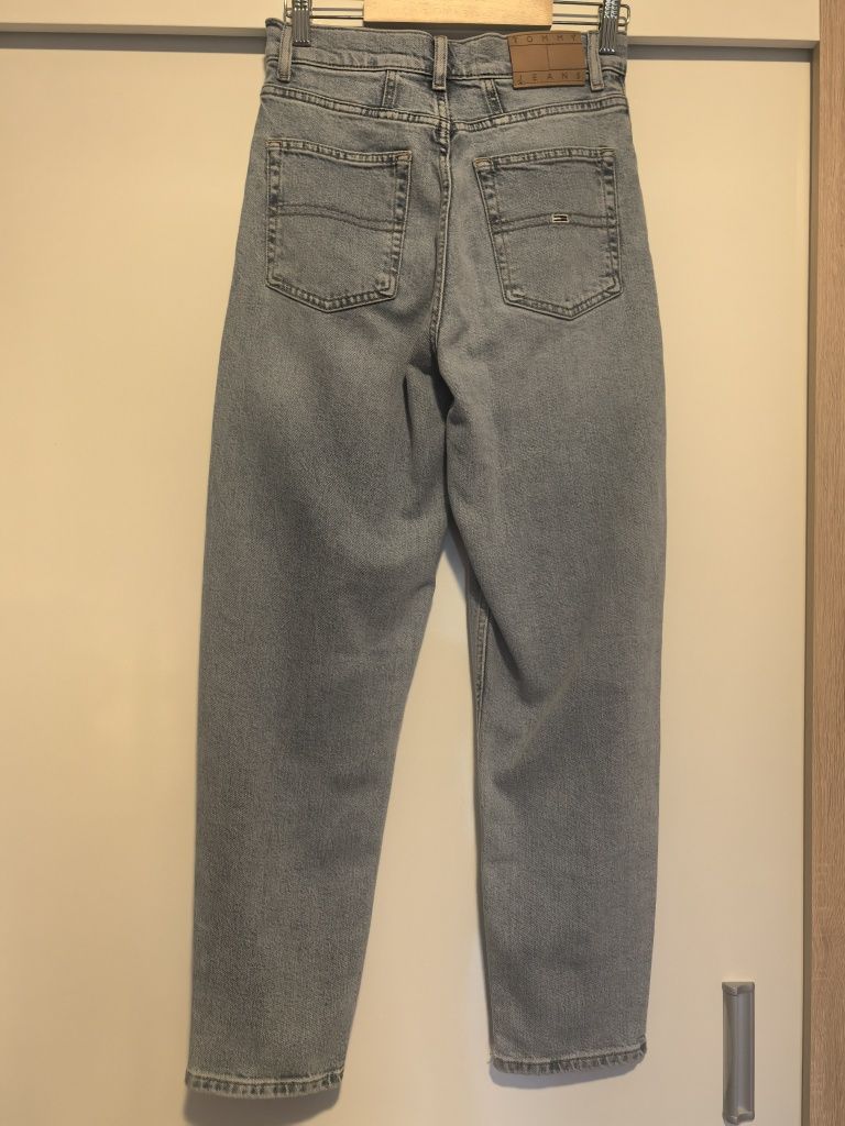 Дънки Tommy Jeans