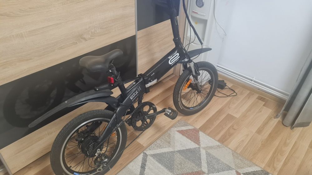 Bicicleta electrica pliabila