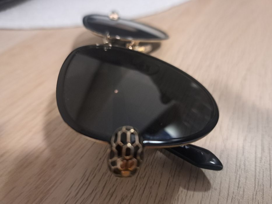 Vand ochelari de soare Bvlgari Serpenti dama