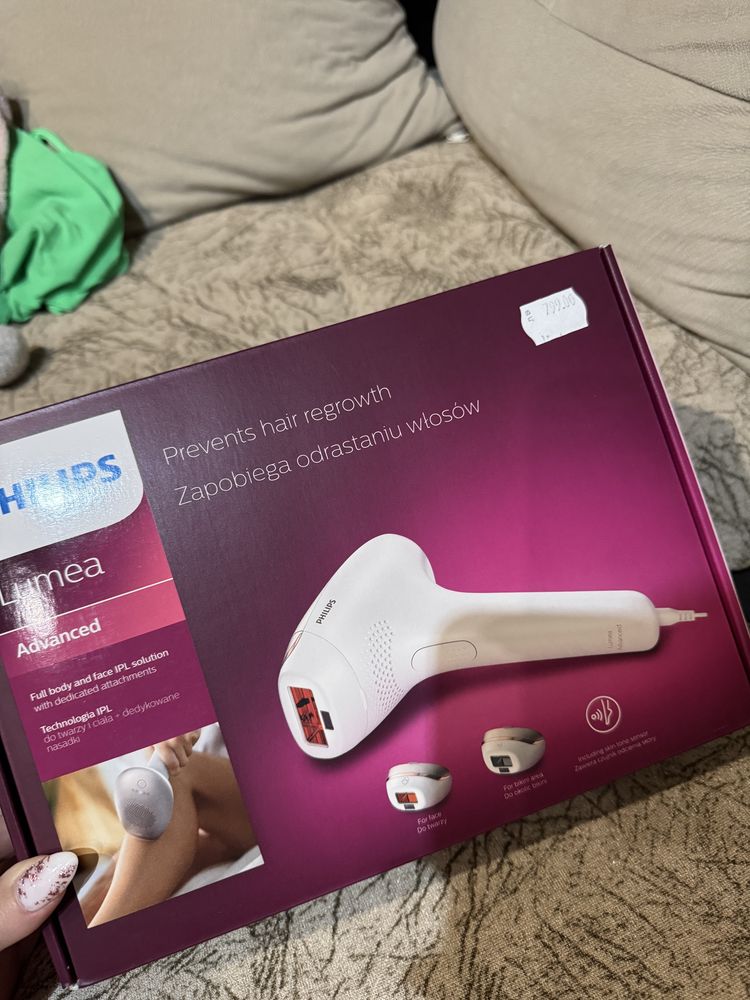 Фотоепилатор Philips Lumea Advanced