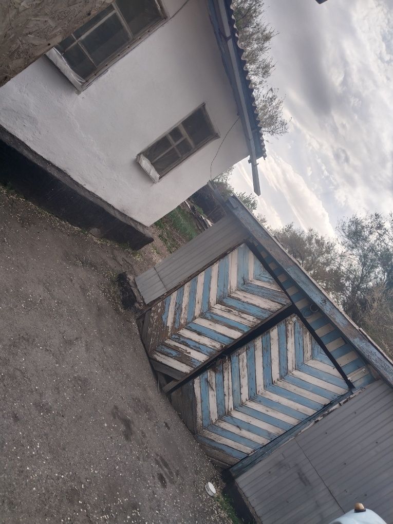 Продается дом в поселке Сарыозек