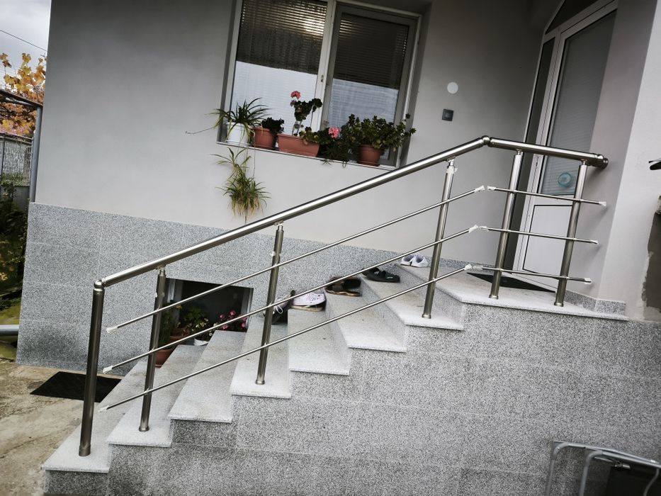 Алуминиеви парапети