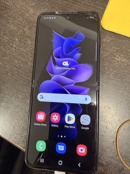 Samsung galaxy z fold3 5g 128gb nou la cutie