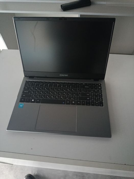 Notebook sotiladi 1mln 500