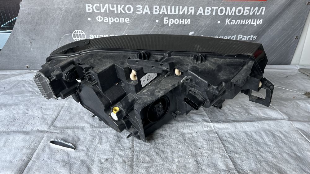 3 броя ляв фар VW ID4 2020-