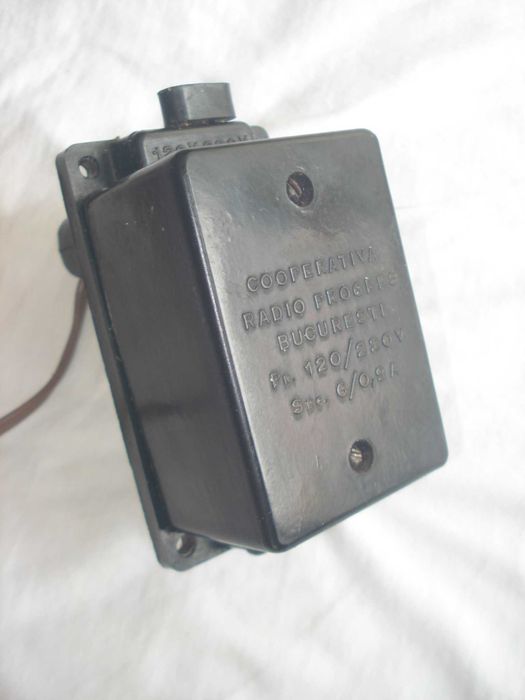 Transformator MASINA CUSUT  iluminat cusatura 220/6 V 0,9A