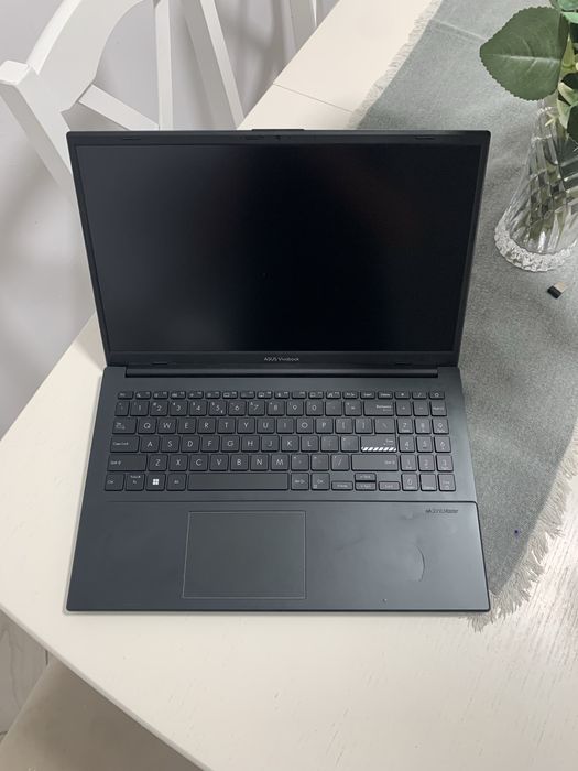 Laptop asus vivobook go 15