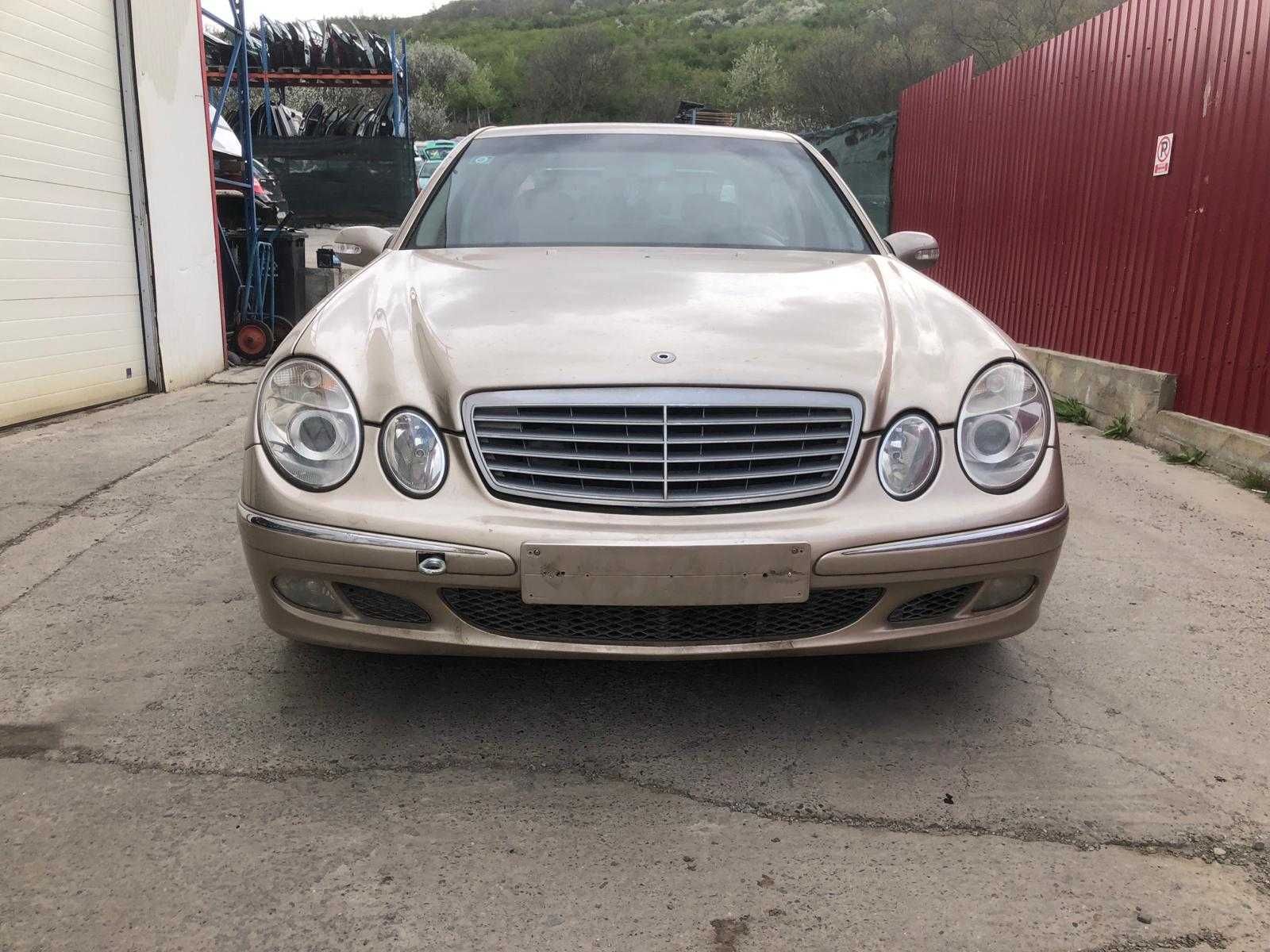 Dezmembram Mercedes-Benz E Class W211 2.7 diesel Euro 3