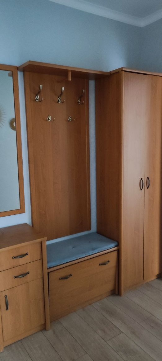 Продам прихожку в отличном состоянии