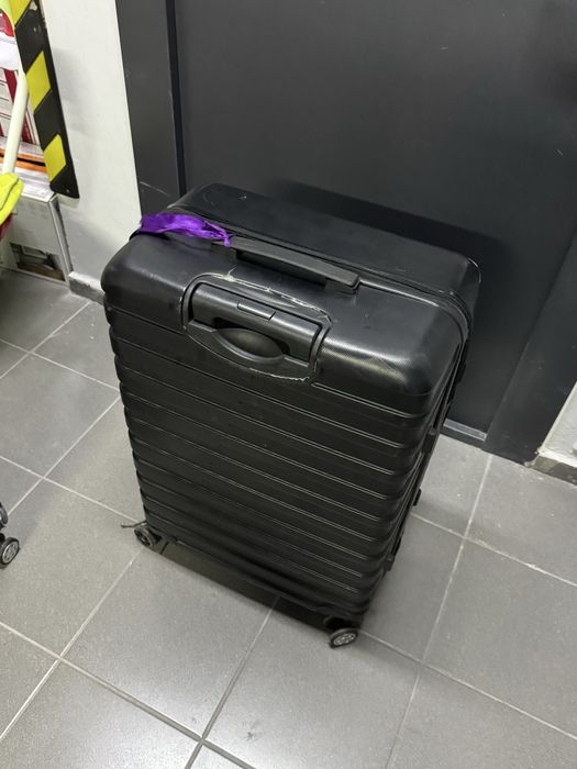 Чемодан большой