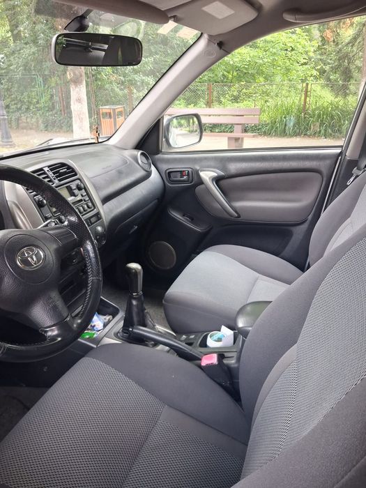 Toyota RAV4 2005
