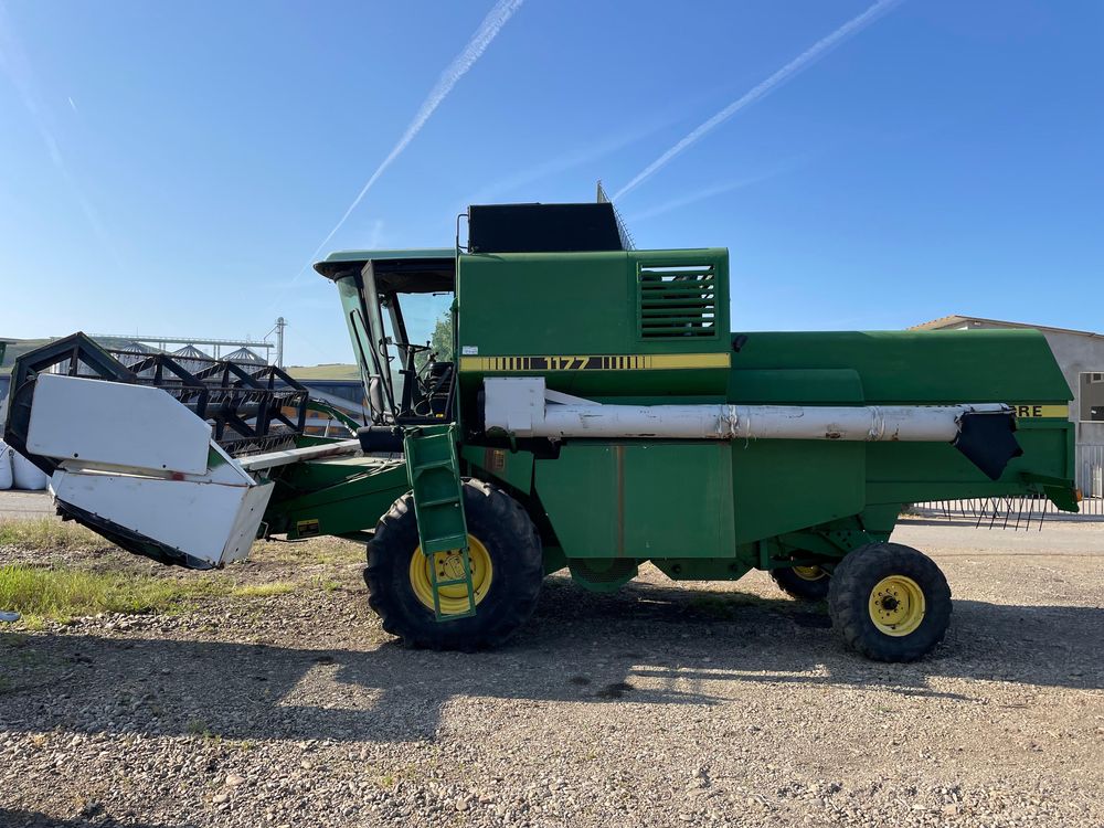 Combina John Deere 1177