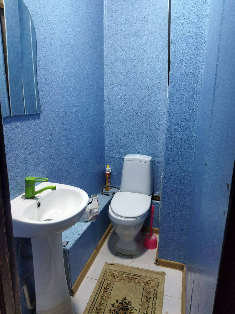 Срочно продаётся 5 комнатная квартира