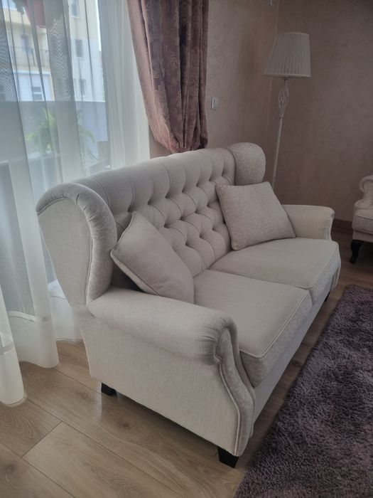 Vând canapea JULIETTE 2 locuri Mobexpert