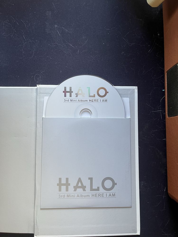 Албум HALO Here I am